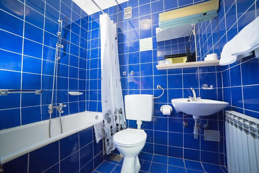 Hotel Kastel Цриквеница Экстерьер фото