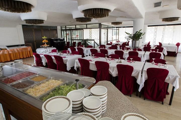 Hotel Kastel Цриквеница Экстерьер фото